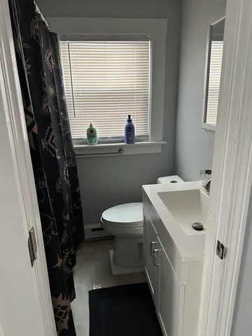 $1,450 | 53 Gilford Avenue, Laconia, NH 03246