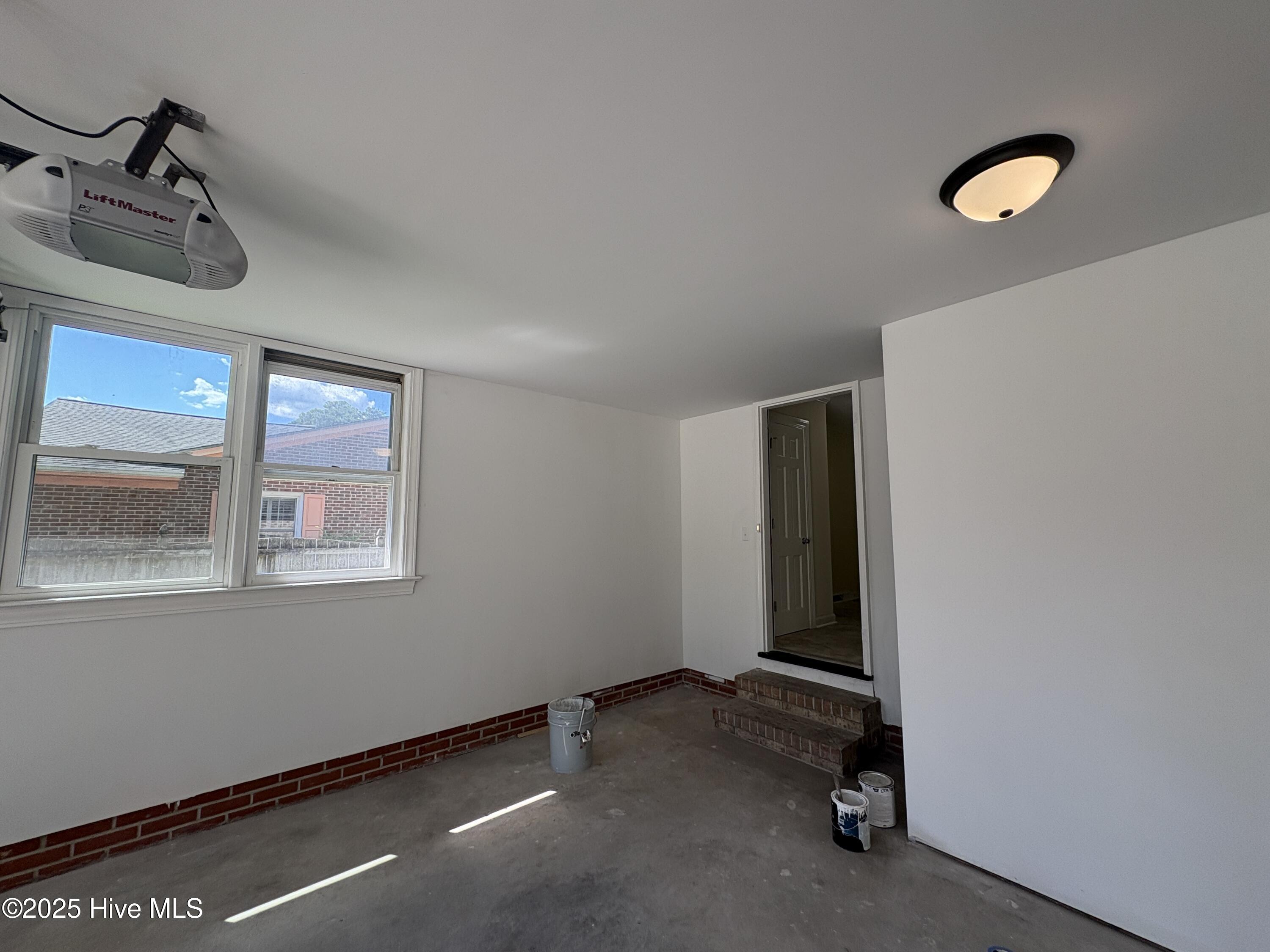 402 Lawson Road Washington, NC 27889 - Photo 24 of 30 Garage