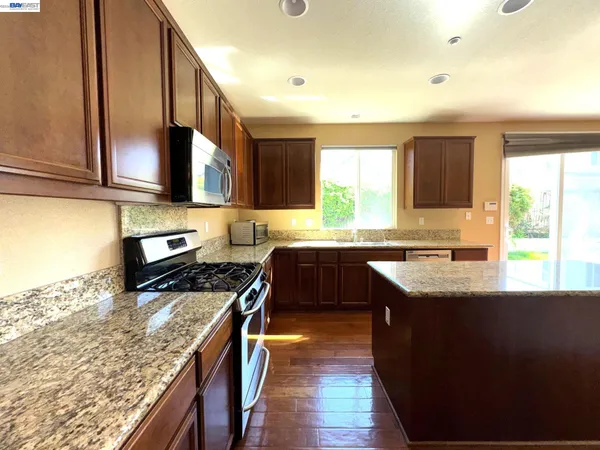 $4,000 | 1669 Marina Way, Brentwood, CA 94513