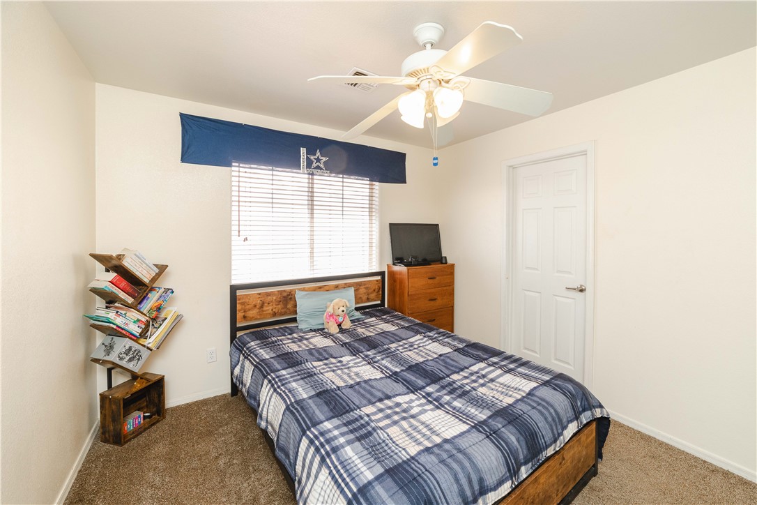 3048 Mallory Loop Kingman, AZ 86401 - Photo 51 of 75 Bedroom