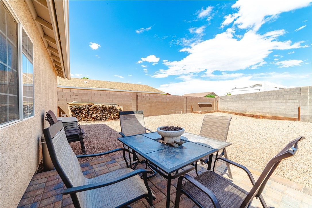 3048 Mallory Loop Kingman, AZ 86401 - Photo 75 of 75 Patio