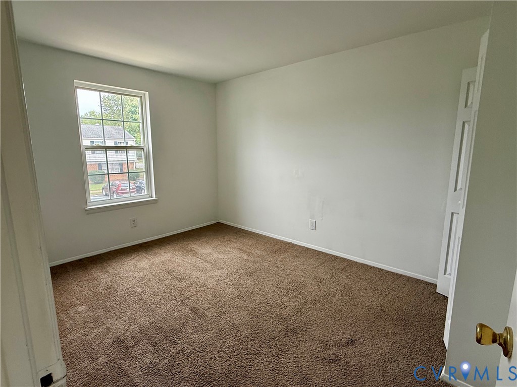 405 Roxana Road Highland Springs, VA 23075 - Photo 12 of 21 Gallery Image 12