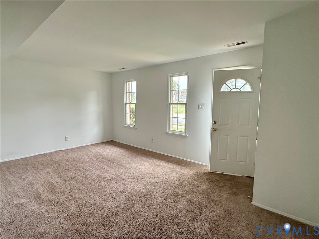 405 Roxana Road Highland Springs, VA 23075 - Photo 2 of 21 Gallery Image 2