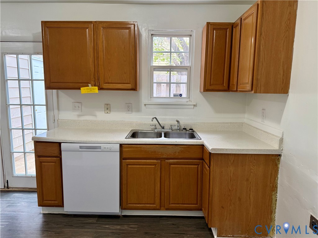 405 Roxana Road Highland Springs, VA 23075 - Photo 6 of 21 Gallery Image 6