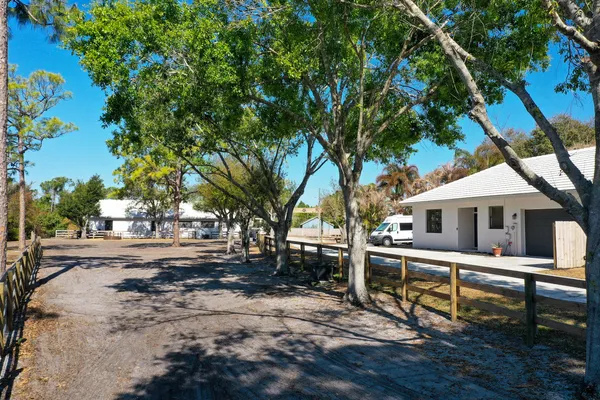 $1,997,000 | 3401 Southwest Holly Lane, Palm City, FL 34990