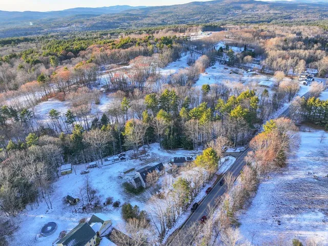 $625,000 | 724 Sanborn Road, Sanbornton, NH 03269