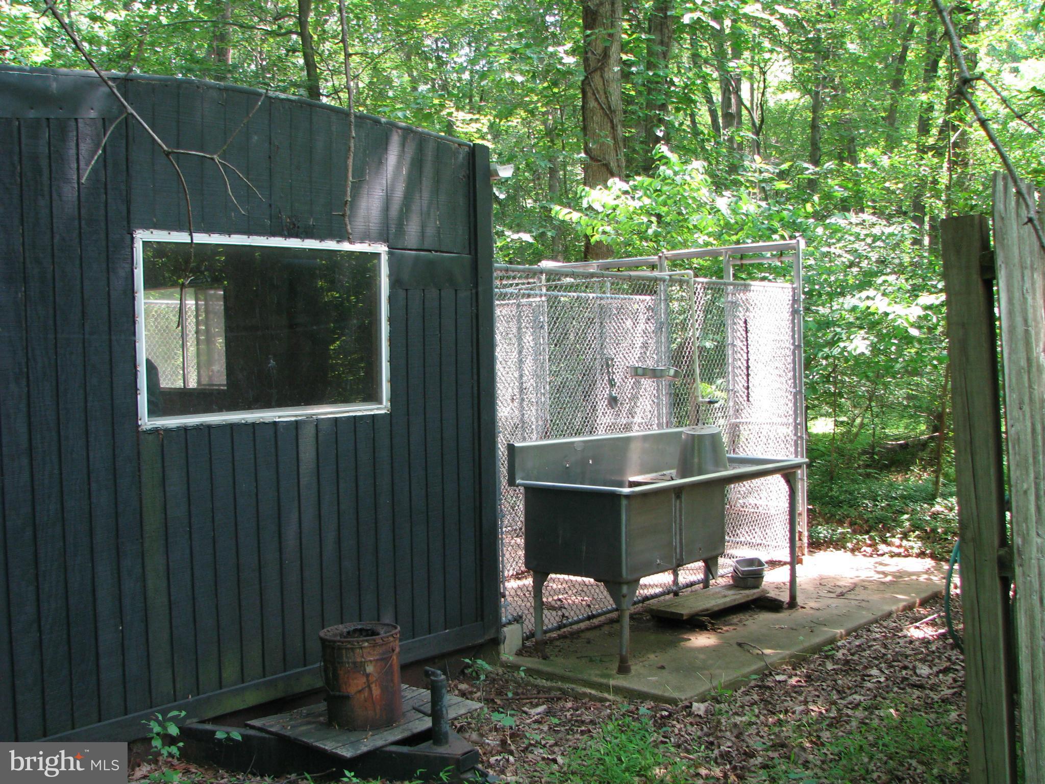 4207 Jackson Mill Road Haymarket, VA 20169 - Photo 26 of 30 a view of outdoor space yard and deck