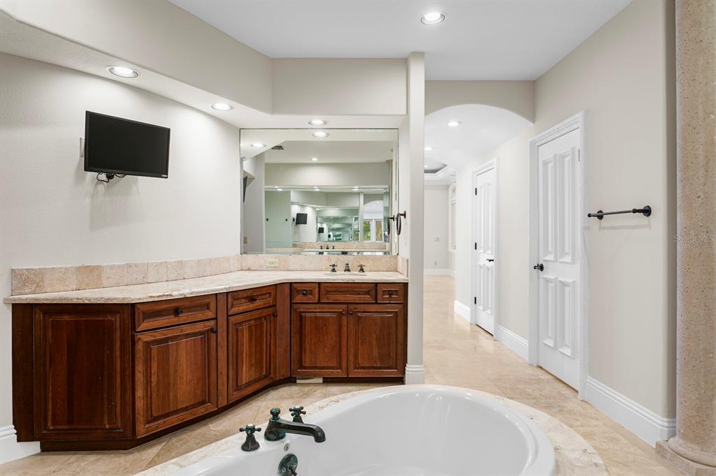 6528 Surfside Boulevard Apollo Beach, FL 33572 - Photo 27 of 50