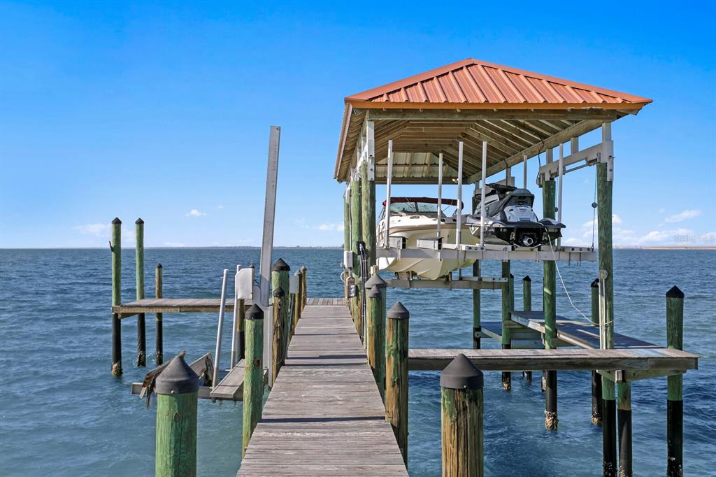 6528 Surfside Boulevard Apollo Beach, FL 33572 - Photo 35 of 50