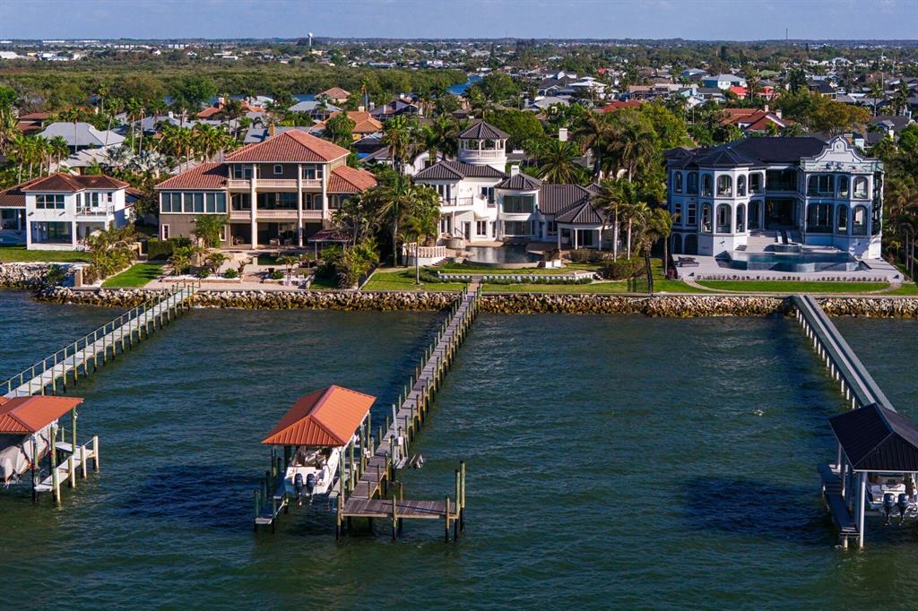 6528 Surfside Boulevard Apollo Beach, FL 33572 - Photo 44 of 50