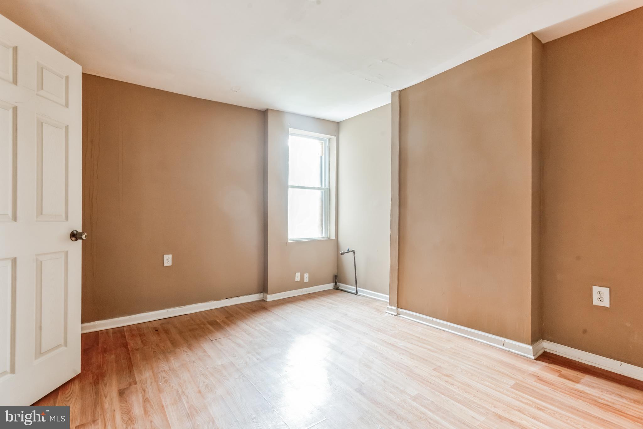 1817 North Broadway Baltimore, MD 21213 - Photo 11 of 30