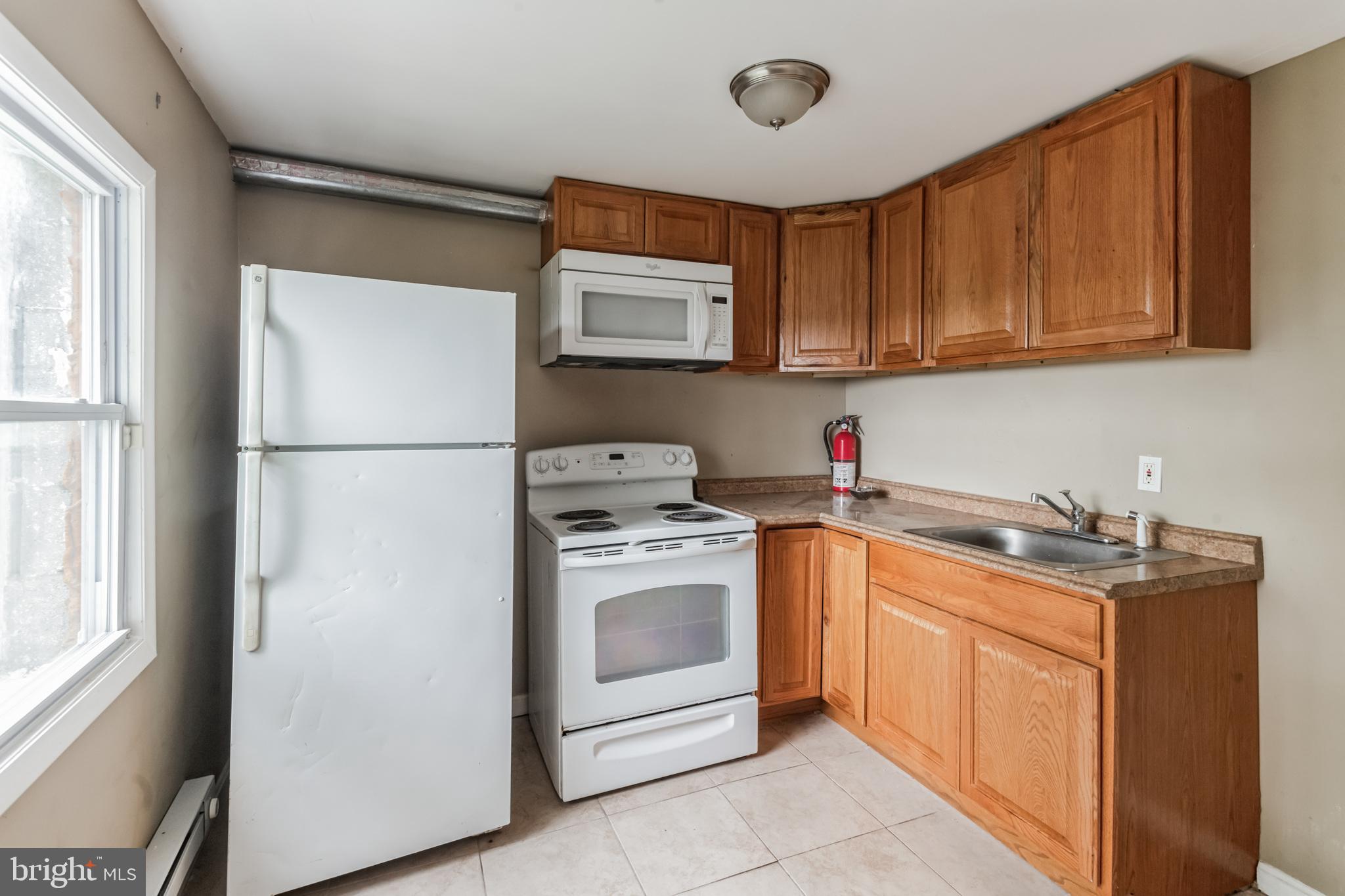 1817 North Broadway Baltimore, MD 21213 - Photo 14 of 30