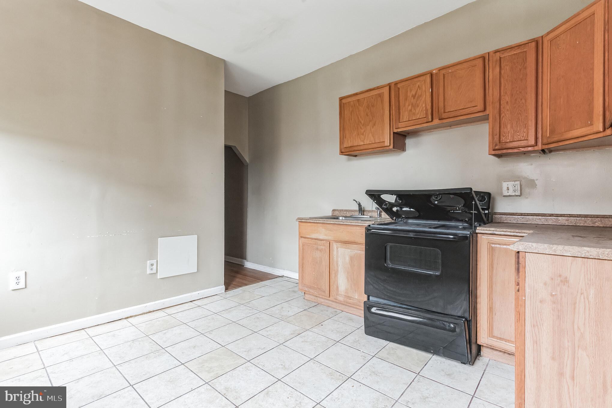 1817 North Broadway Baltimore, MD 21213 - Photo 3 of 30