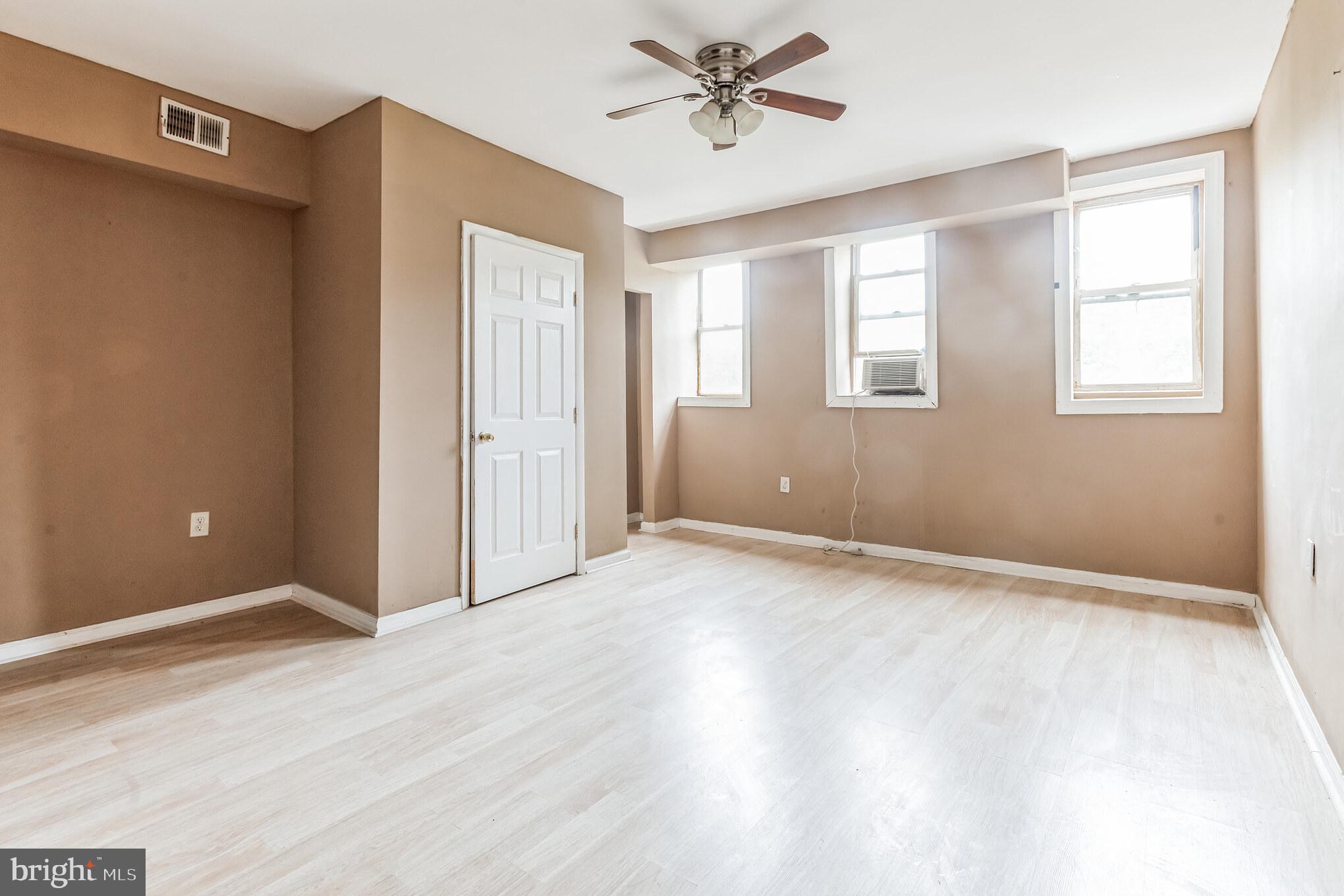 1817 North Broadway Baltimore, MD 21213 - Photo 5 of 30