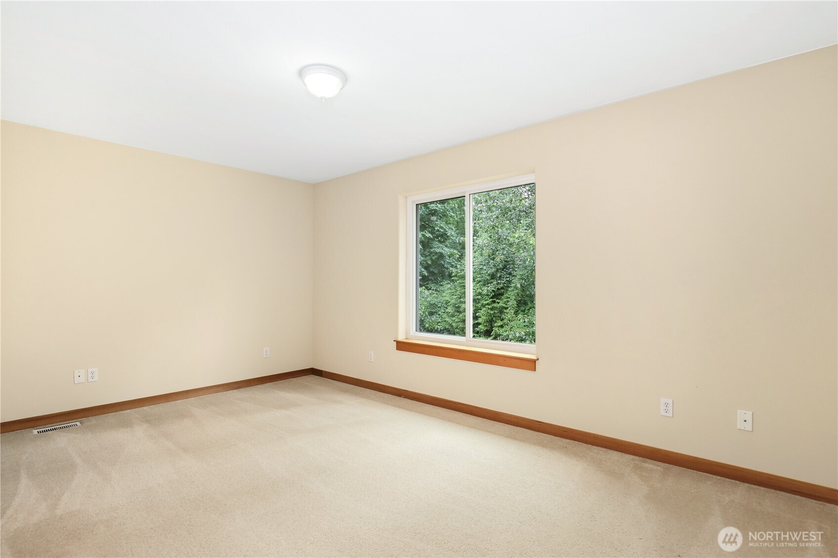 1963 Northwest Rampart Ridge Court Bremerton, WA 98311 - Photo 23 of 40
