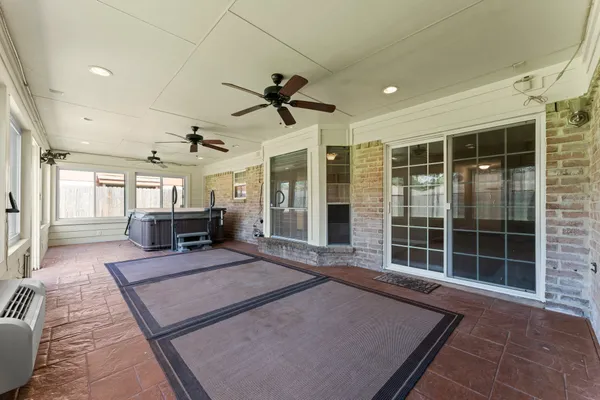 $258,000 | 3527 Acorn Way Lane, Spring, TX 77389