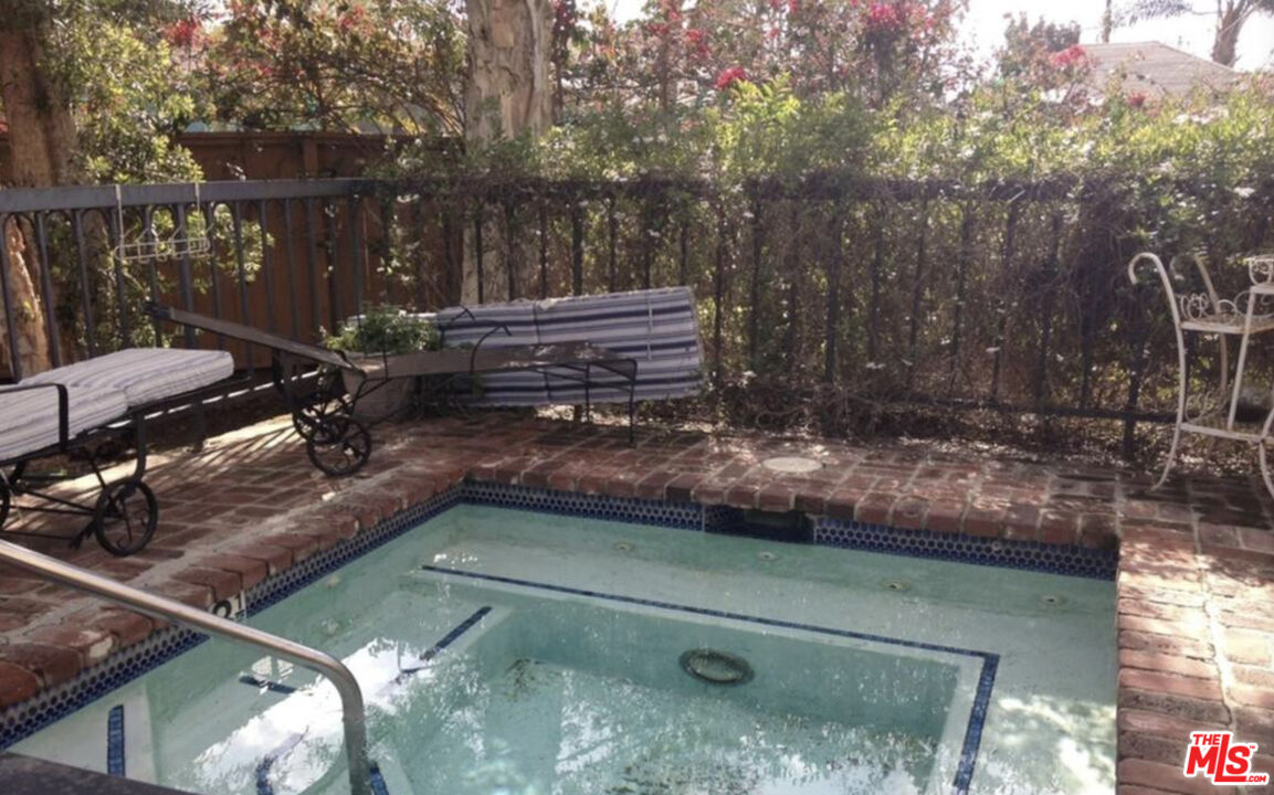 2480 Penmar Avenue, Unit 2 Venice, CA 90291 - Photo 8 of 8 a view of backyard with deck and outdoor seating