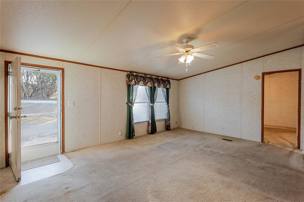 3233 Deer Path Lane Weatherford, TX 76085 - Photo 21 of 40