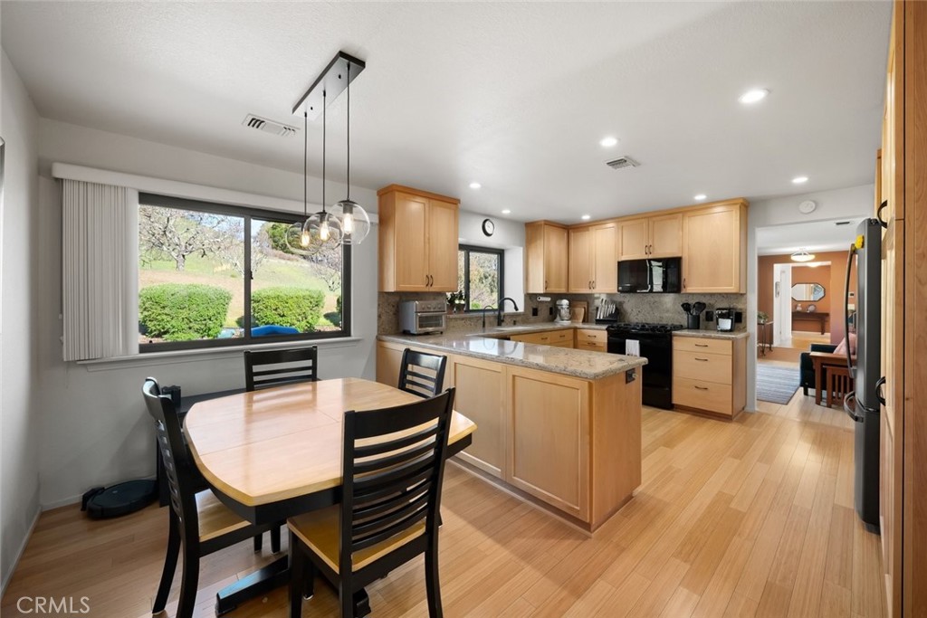 10900 Portal Road Atascadero, CA 93422 - Photo 11 of 62