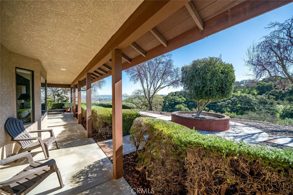 10900 Portal Road Atascadero, CA 93422 - Photo 5 of 62