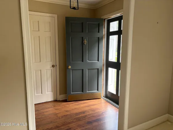 $299,900 | 2107 Somerset Drive North, Wilson, NC 27893