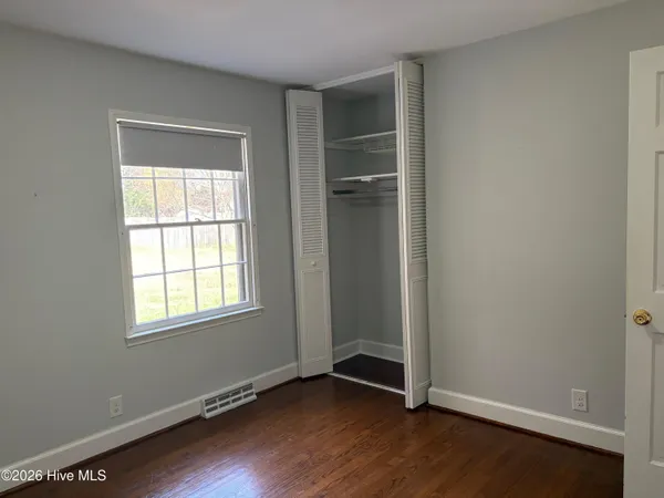 $299,900 | 2107 Somerset Drive North, Wilson, NC 27893