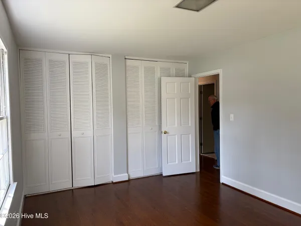 $299,900 | 2107 Somerset Drive North, Wilson, NC 27893