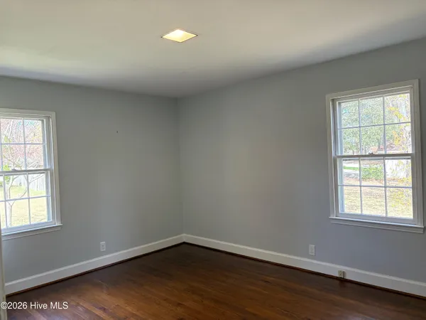 $299,900 | 2107 Somerset Drive North, Wilson, NC 27893