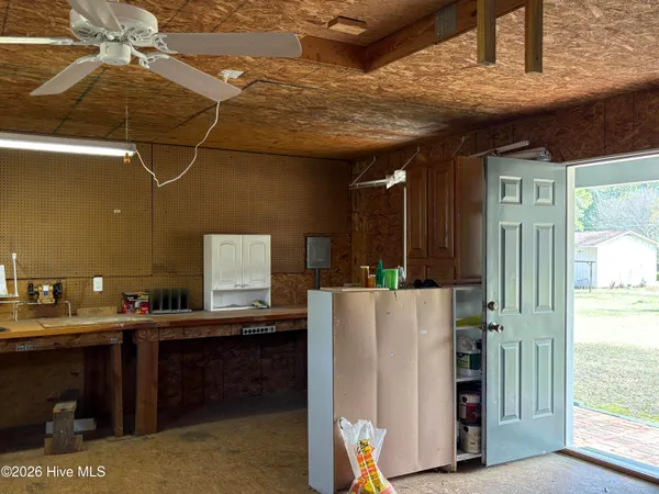 $299,900 | 2107 Somerset Drive North, Wilson, NC 27893