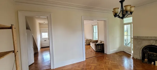 $3,400 | 31 Elm Street, Unit 1, Newton, MA 02465