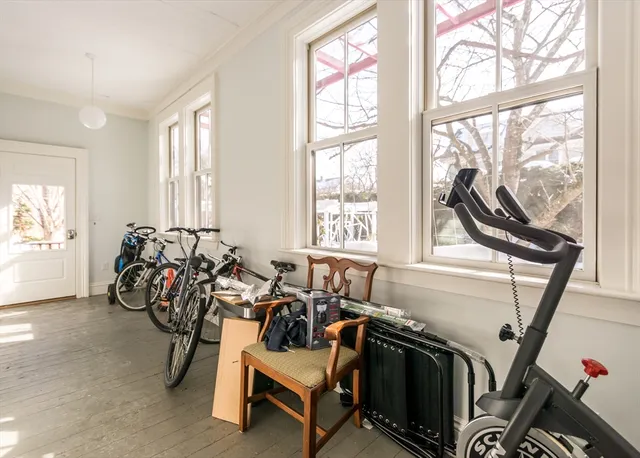 $3,400 | 31 Elm Street, Unit 1, Newton, MA 02465