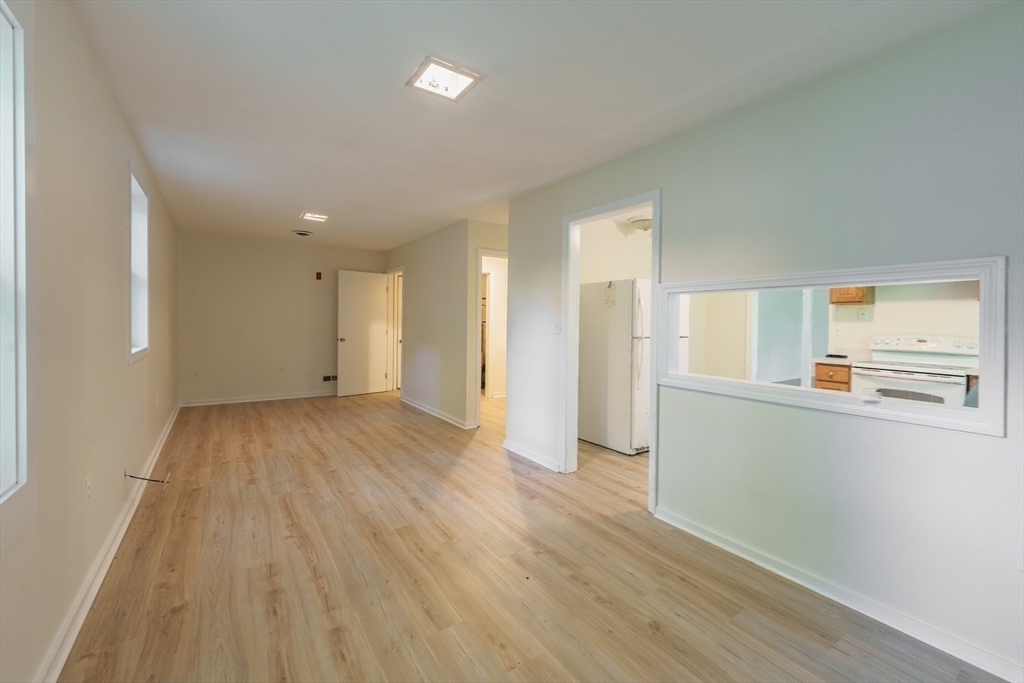 499 Hadley Road Sunderland, MA 01375 - Photo 11 of 31
