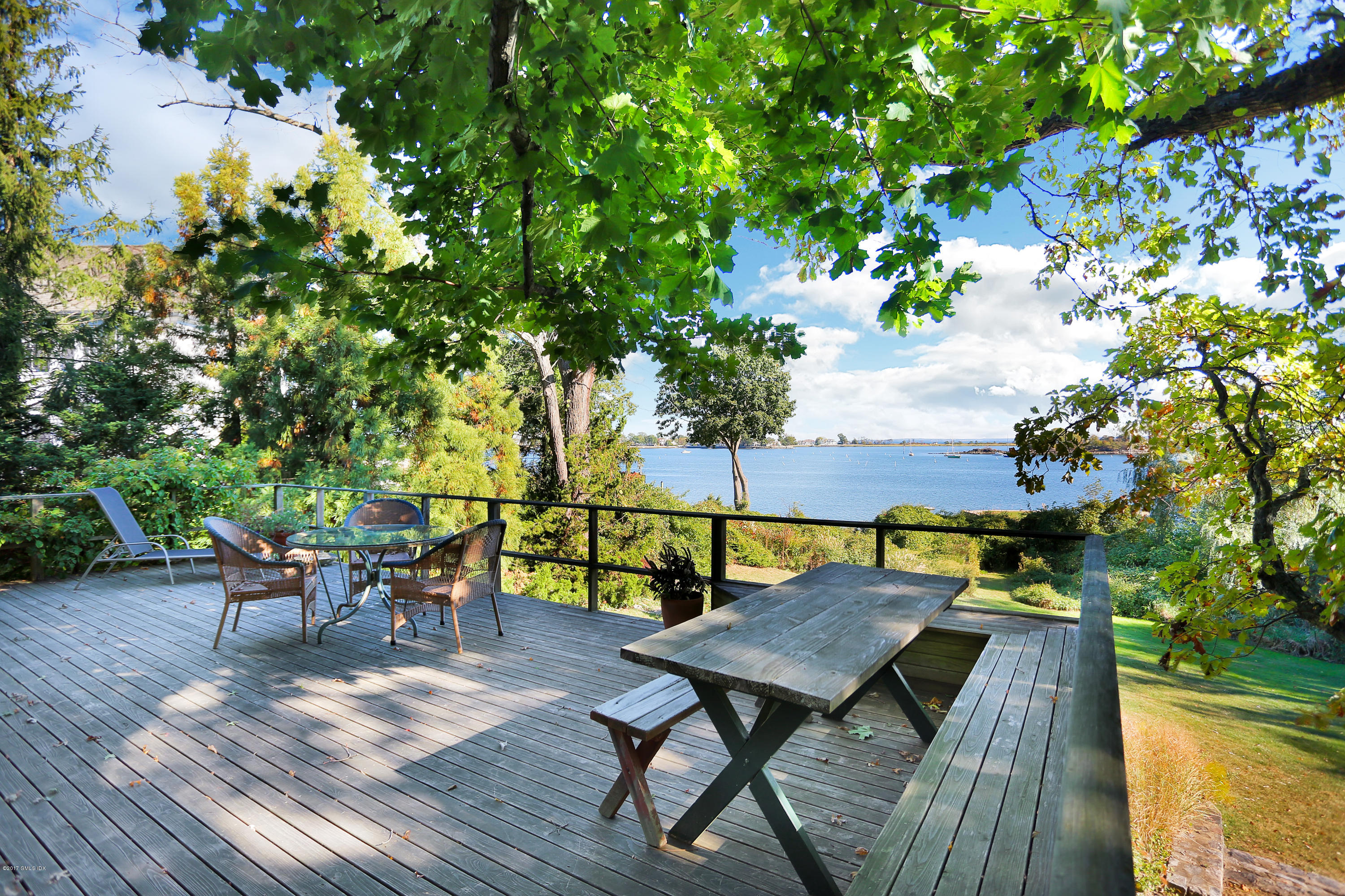 122 Cedar Cliff Road Riverside, CT 06878 - Photo 2 of 12 122 Cedar Cliff Rd Riverside-print-005-1