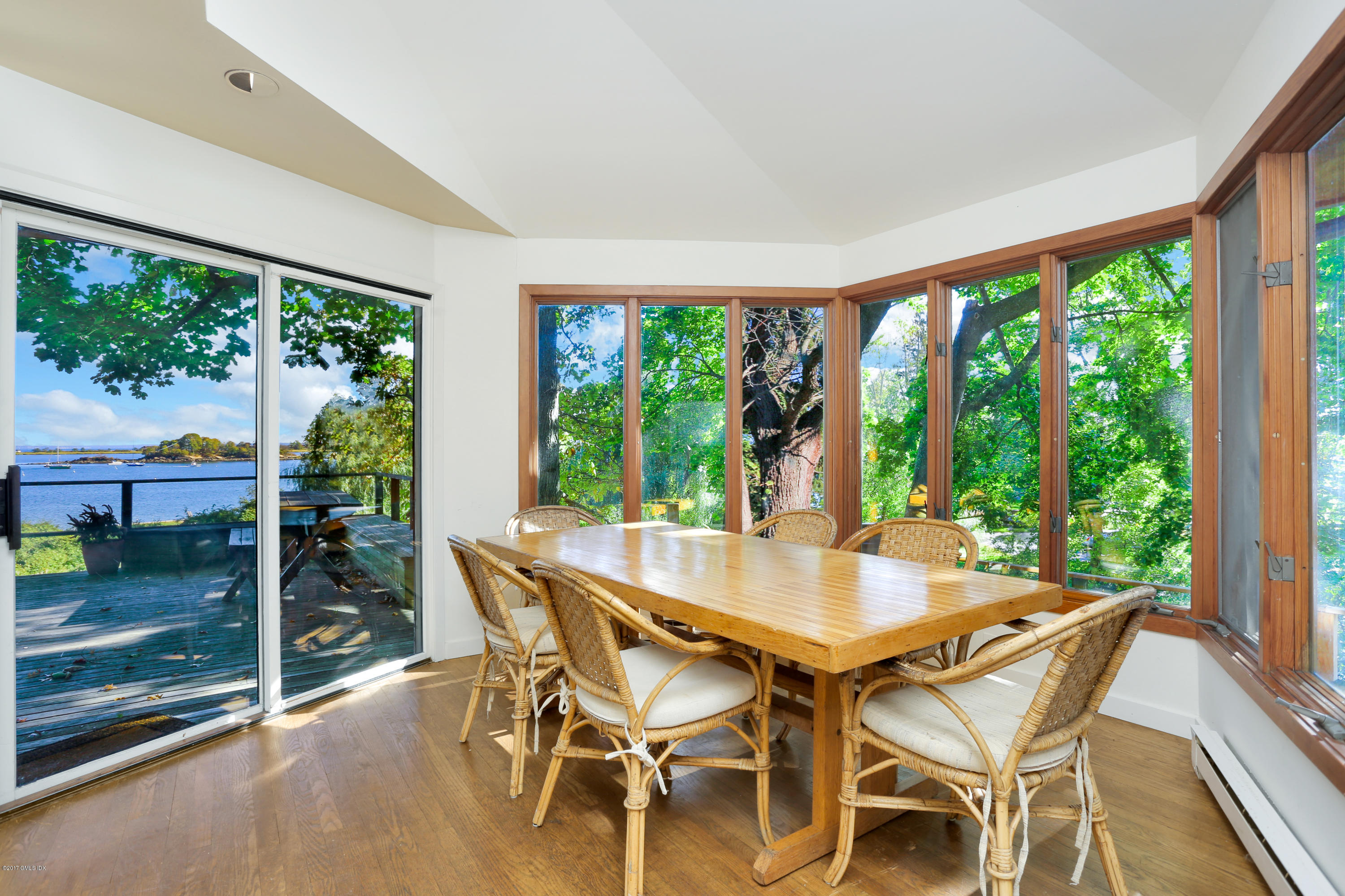 122 Cedar Cliff Road Riverside, CT 06878 - Photo 5 of 12 122 Cedar Cliff Rd Riverside-print-004-3