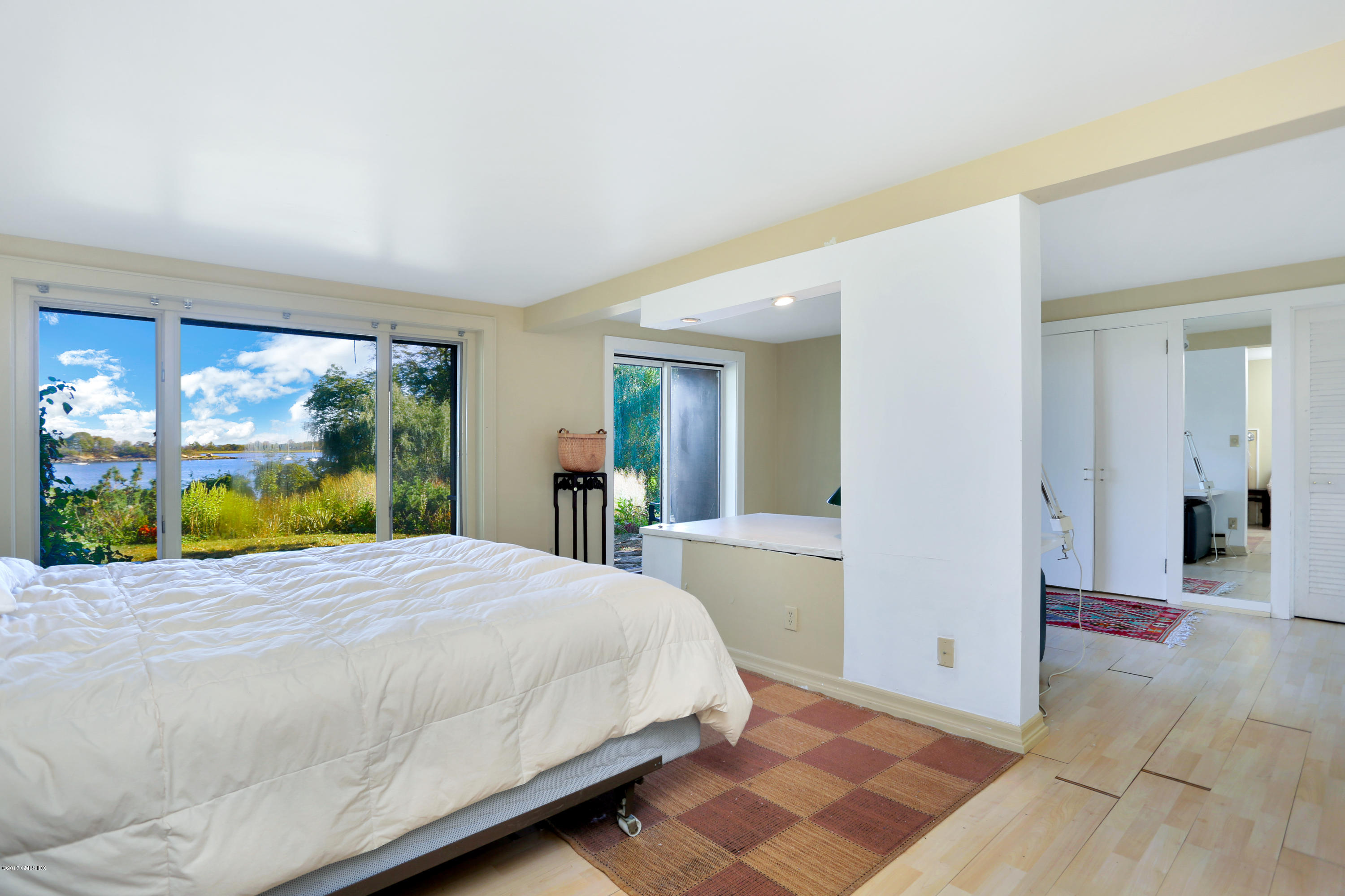 122 Cedar Cliff Road Riverside, CT 06878 - Photo 7 of 12 122 Cedar Cliff Rd Riverside-print-012-1