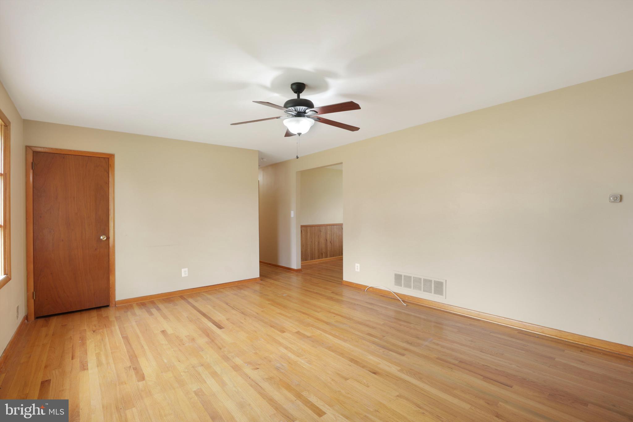 4209 Mispillion Road Nottingham, MD 21236 - Photo 5 of 34