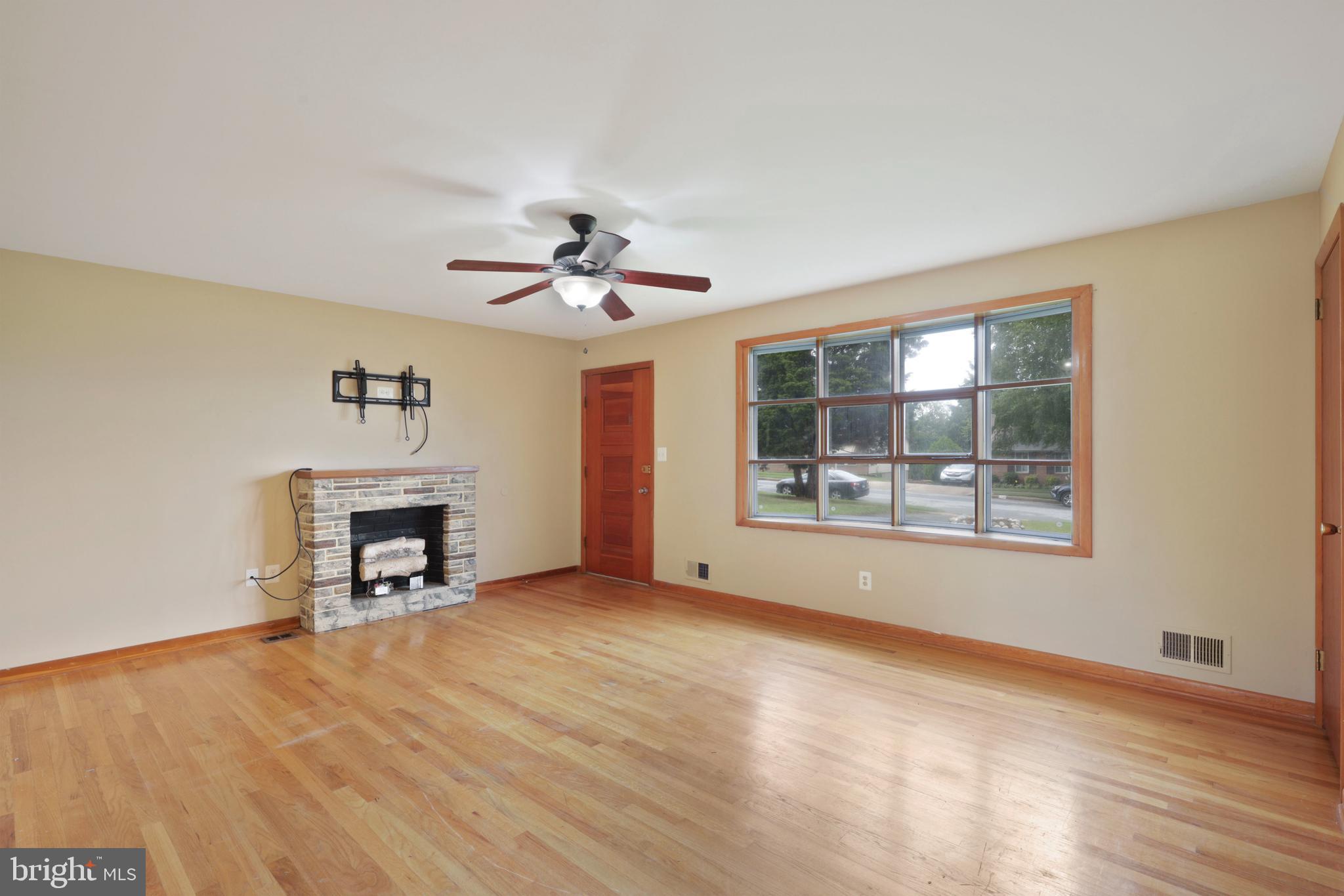 4209 Mispillion Road Nottingham, MD 21236 - Photo 7 of 34