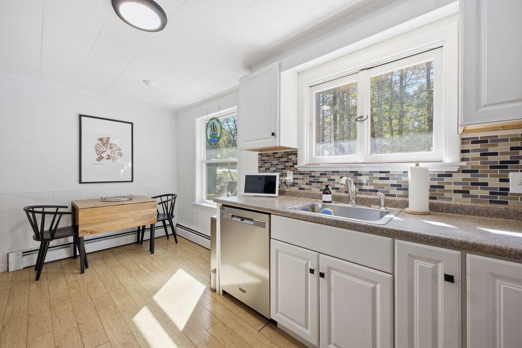 76 Johnson Road Falmouth, ME 04105 - Photo 6 of 31 8_76JohnsonRdFalmouth_003