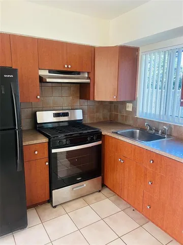 $2,000 | 1491 Northwest 60th Avenue, Unit B, Sunrise, FL 33313