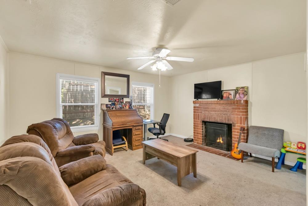 4833 Kenneth Avenue Fair Oaks, CA 95628 - Photo 32 of 40