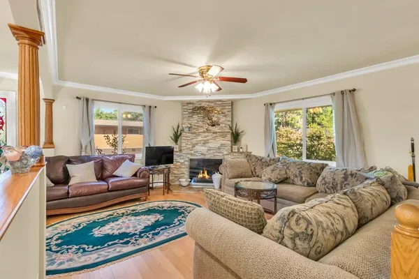 $999,888 | 4833 Kenneth Avenue, Fair Oaks, CA 95628