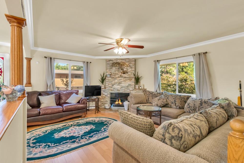4833 Kenneth Avenue Fair Oaks, CA 95628 - Photo 9 of 40