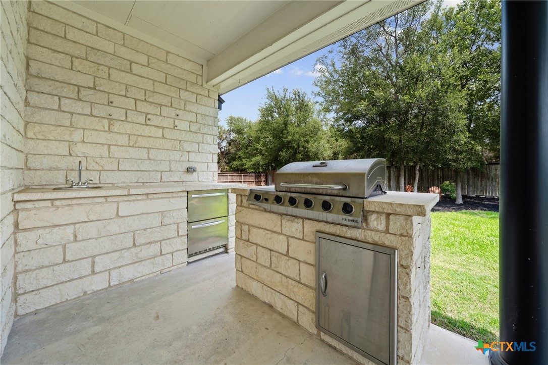 2892 Beulah Boulevard Belton, TX 76513 - Photo 32 of 47 a view of a utility room with washer and dryer