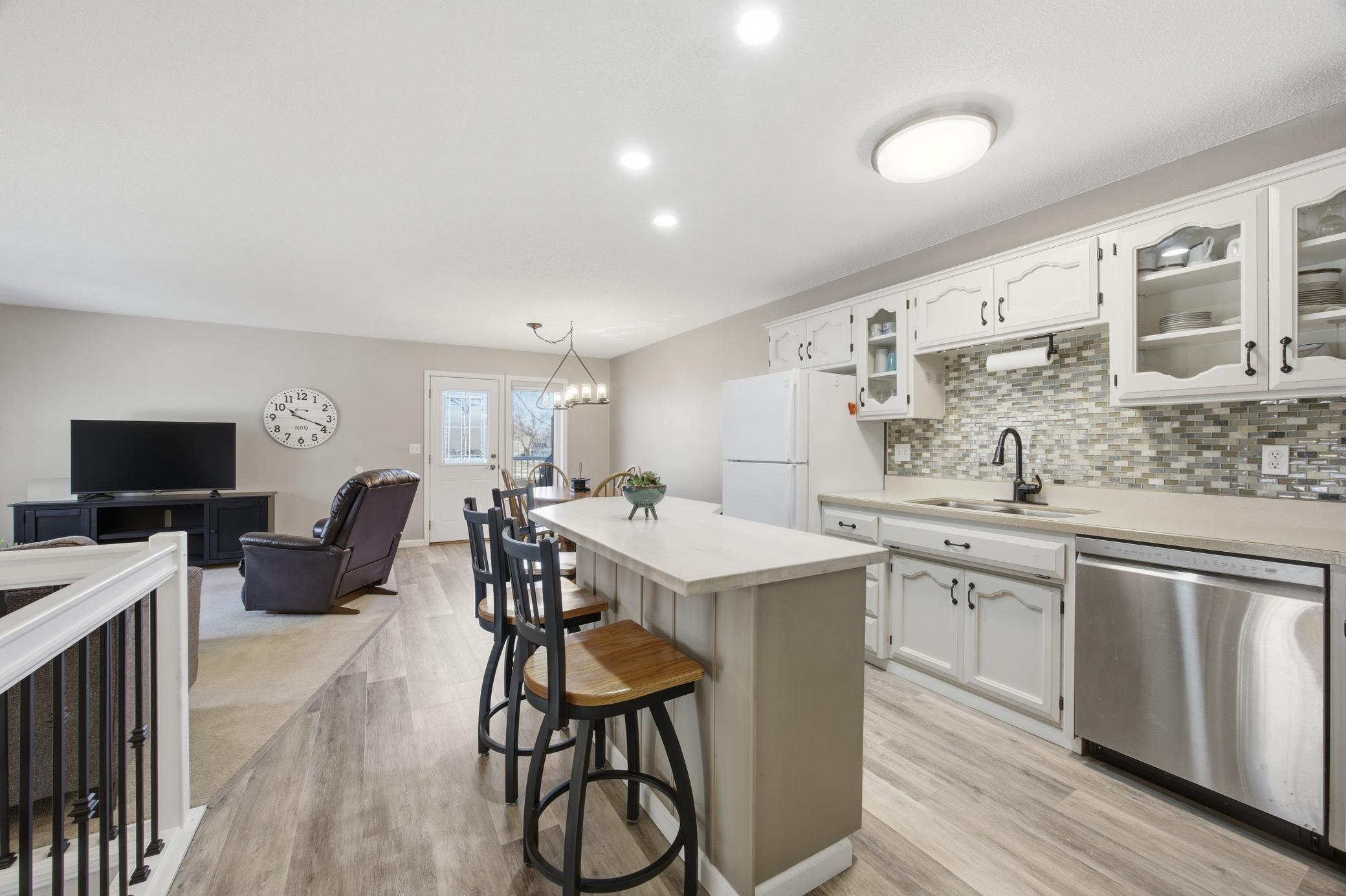 1 Prairiewood Crossing South Fargo, ND 58103 - Photo 11 of 26