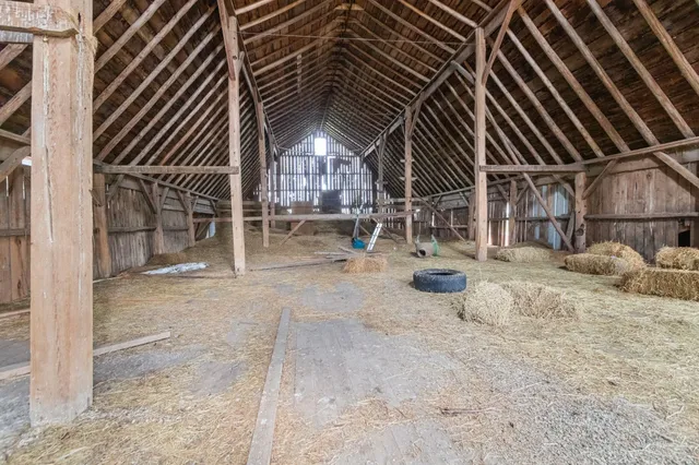 $310,000 | W4971 Drees Road, Peshtigo, WI 54157