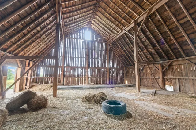 $310,000 | W4971 Drees Road, Peshtigo, WI 54157