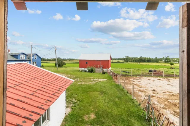 $310,000 | W4971 Drees Road, Peshtigo, WI 54157