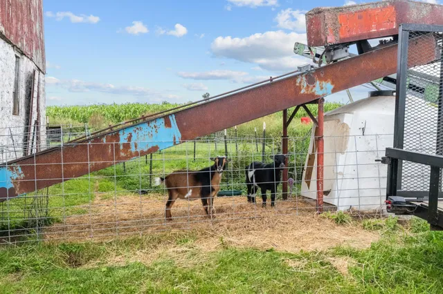 $310,000 | W4971 Drees Road, Peshtigo, WI 54157