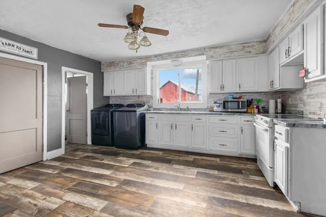 $310,000 | W4971 Drees Road, Peshtigo, WI 54157