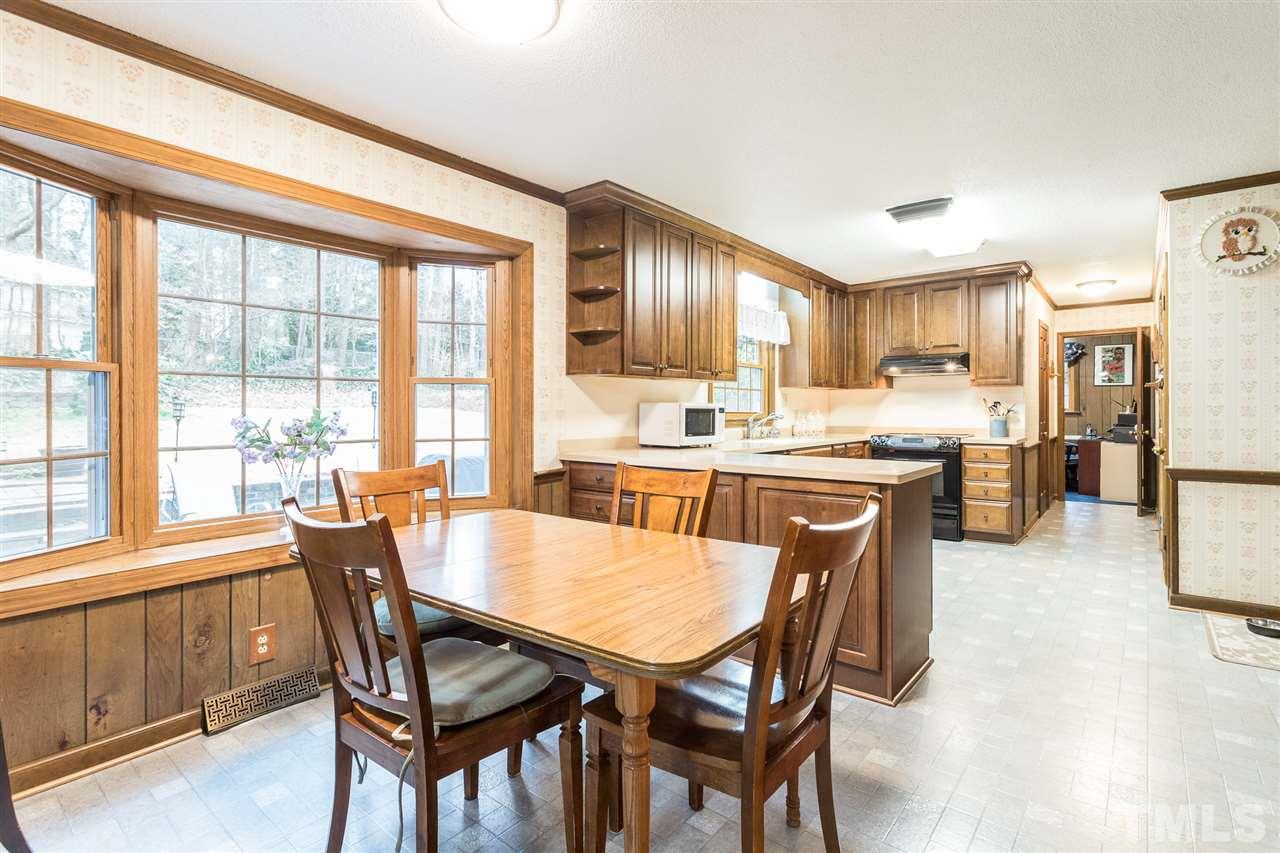 4313 Oak Park Road Raleigh, NC 27612 - Photo 11 of 30